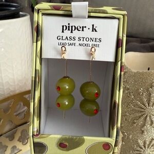 Piper K Green Glass Stone Earrings